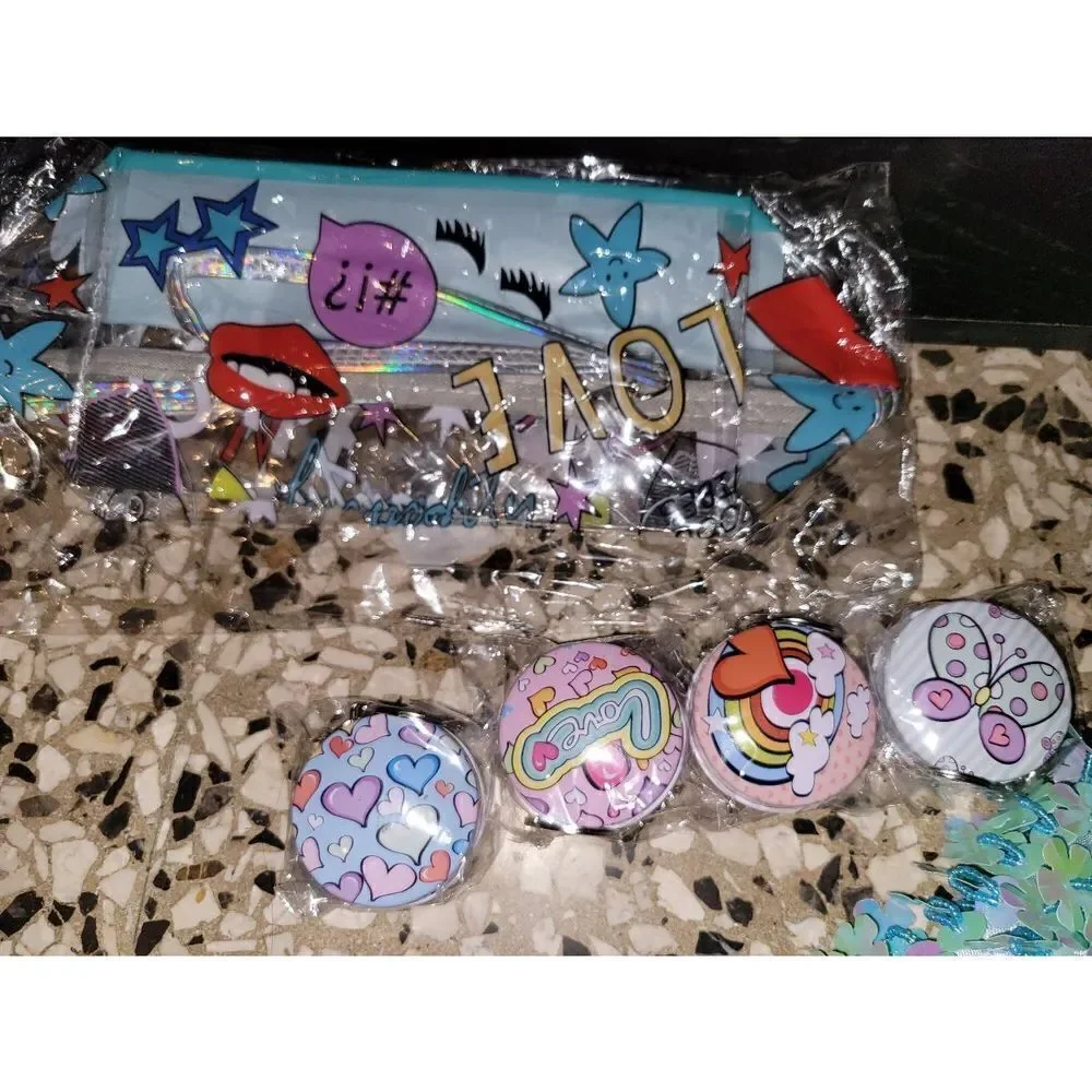 2 Mini tin containers with ring hook